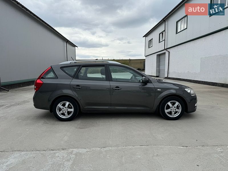 Универсал Kia Ceed 2011 в Виннице