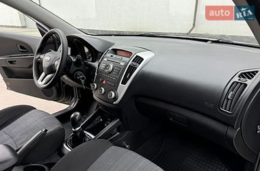 Универсал Kia Ceed 2011 в Виннице
