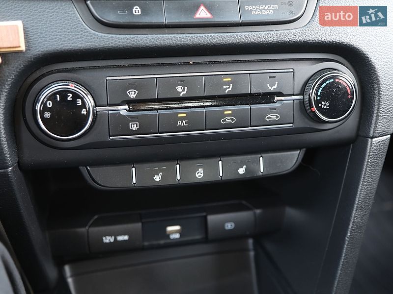 Хэтчбек Kia Ceed 2019 в Харькове