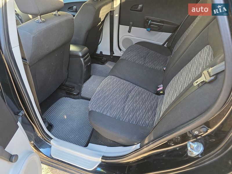 Хэтчбек Kia Ceed 2008 в Львове