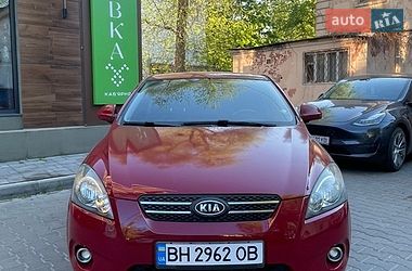 Хэтчбек Kia Ceed 2008 в Одессе