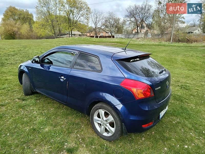 Хетчбек Kia Ceed 2008 в Гребінці