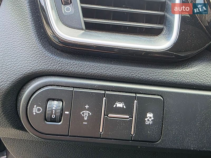 Хэтчбек Kia Ceed 2019 в Сарнах