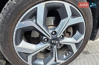 Хэтчбек Kia Ceed 2019 в Сарнах
