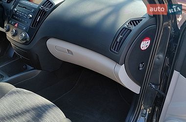 Универсал Kia Ceed 2009 в Кривом Роге
