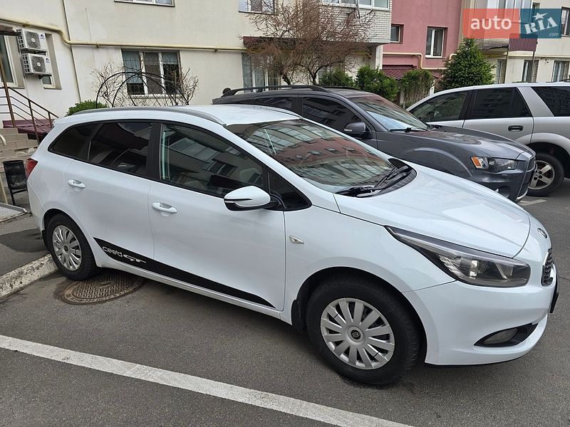 Універсал Kia Ceed 2013 в Вінниці