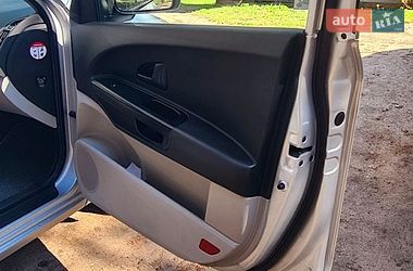 Хэтчбек Kia Ceed 2008 в Запорожье