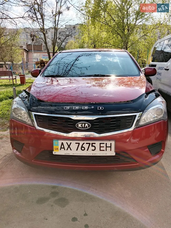 2011 Kia Cee'd - мініатюра 11