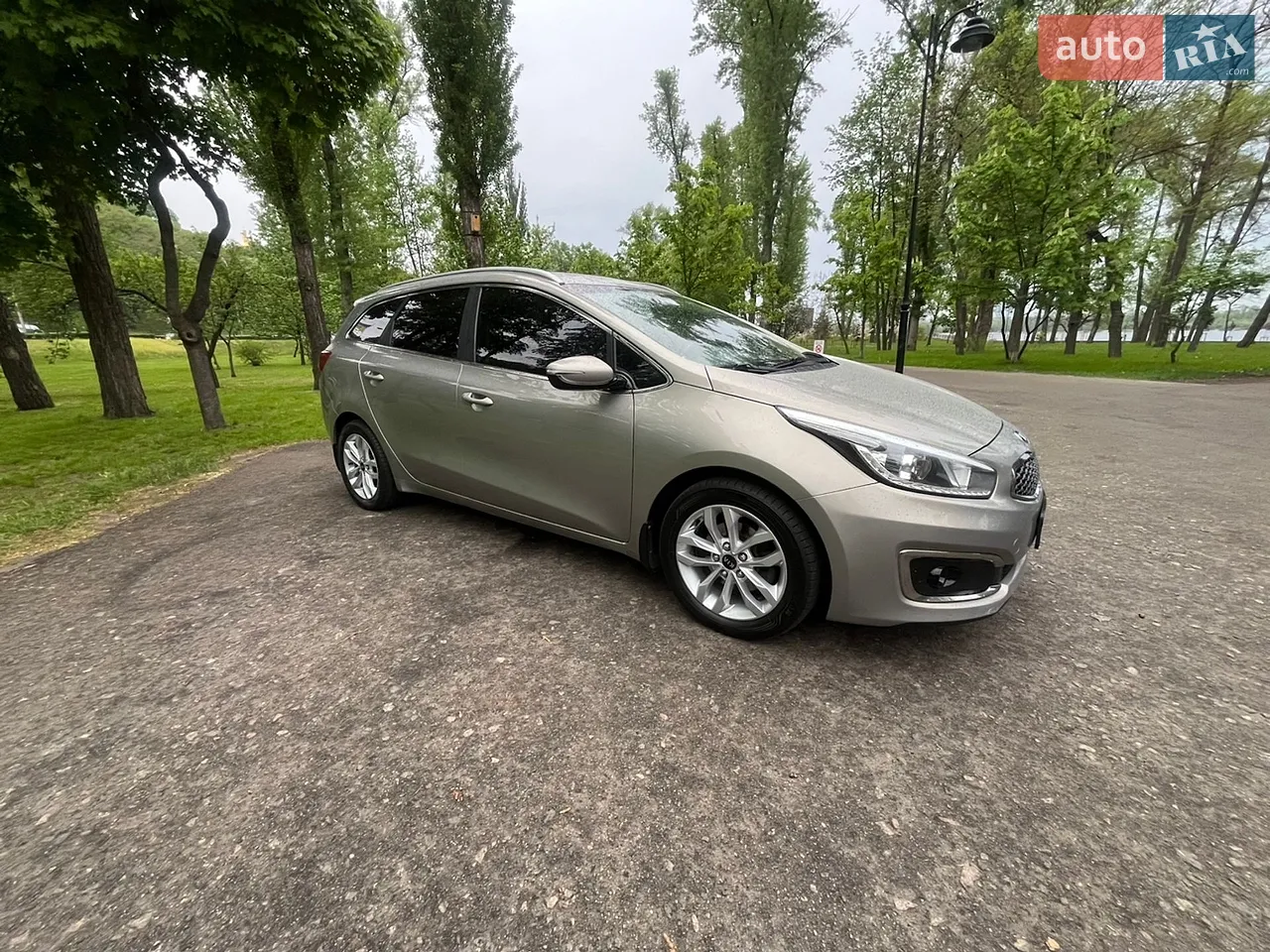 2017 Kia Cee'd - мініатюра 18