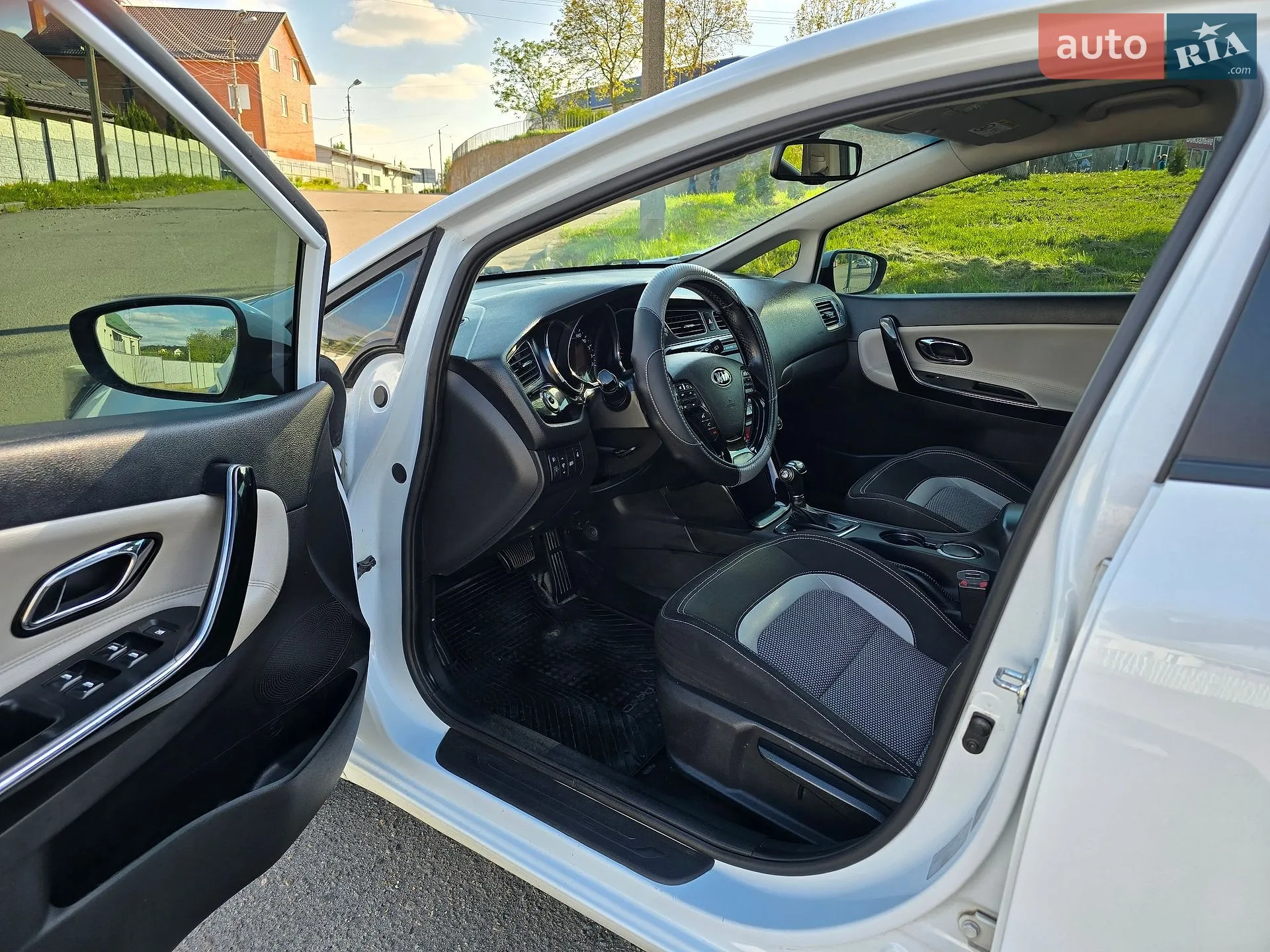 2014 Kia Cee'd - мініатюра 14