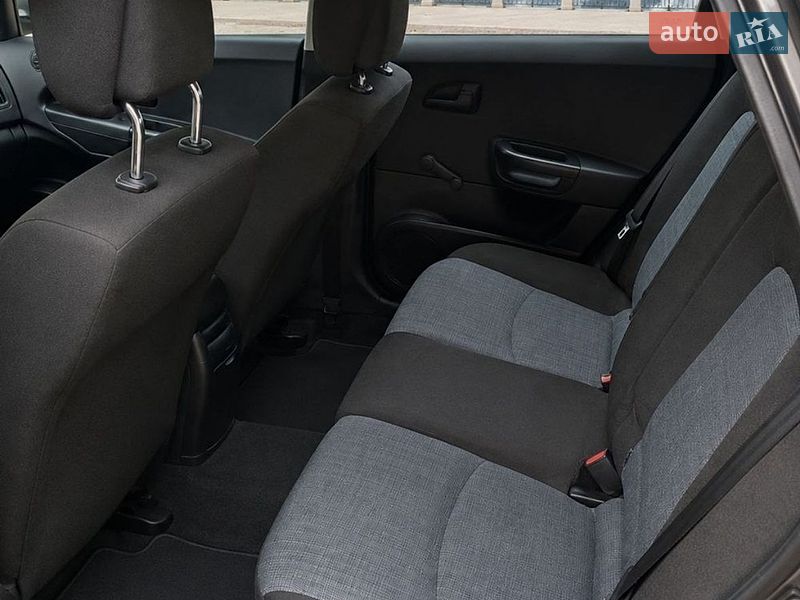 Универсал Kia Ceed 2010 в Киеве