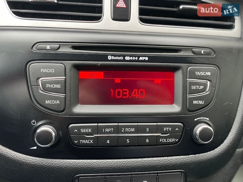 Універсал Kia Ceed 2015 в Сумах