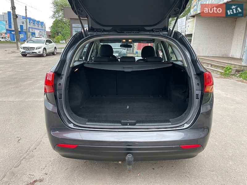 Универсал Kia Ceed 2015 в Киеве