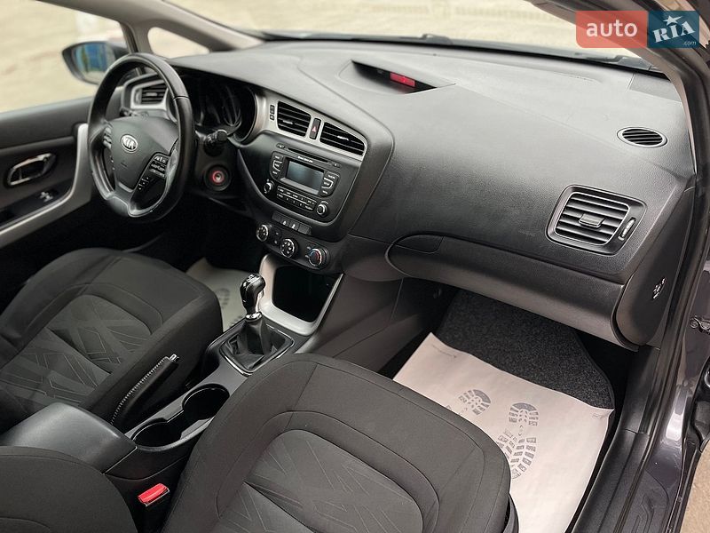 Універсал Kia Ceed 2015 в Сумах