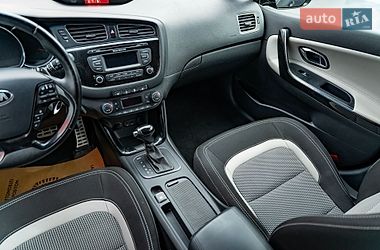 Хэтчбек Kia Ceed 2012 в Киеве