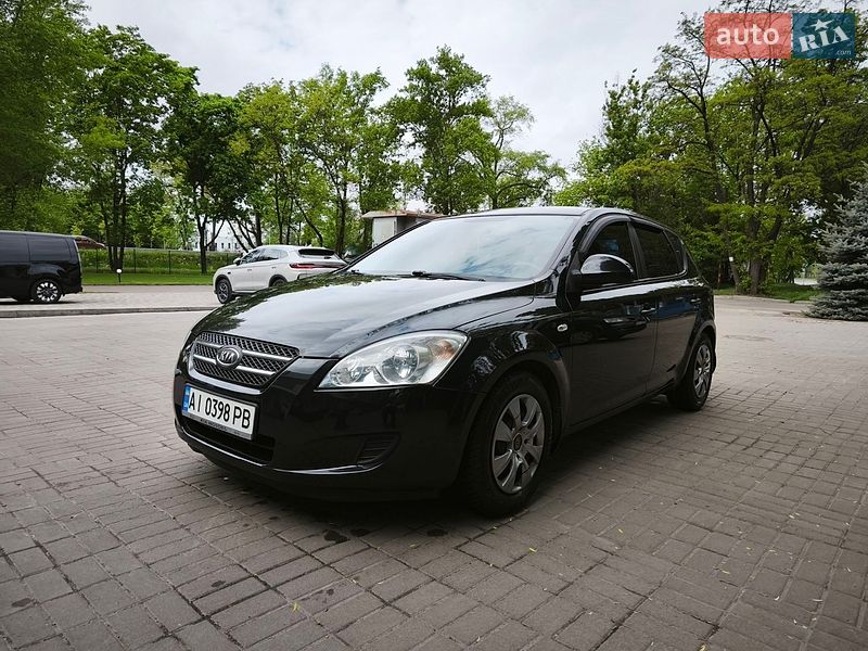 2008 KIA Ceed, VIN Y6LFF24228L002675:plate — фото 1 (autoria)