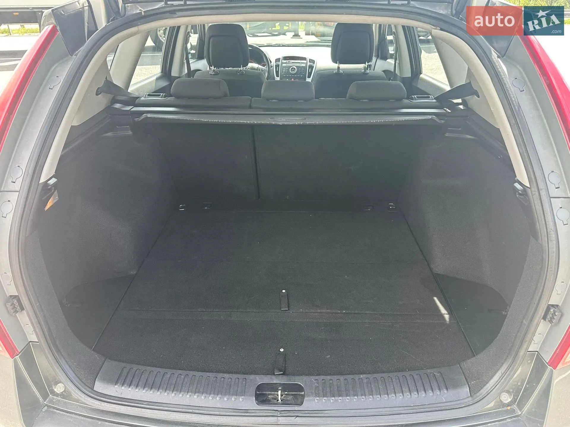 2010 Kia Cee'd - мініатюра 11