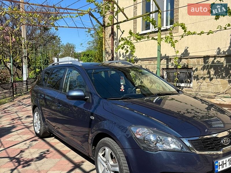 Универсал Kia Ceed 2009 в Березанке фото 3 Универсал Kia Ceed 2009 в Березанке