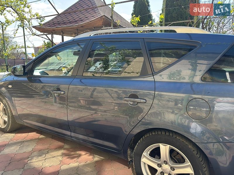 Универсал Kia Ceed 2009 в Березанке фото 10 Универсал Kia Ceed 2009 в Березанке