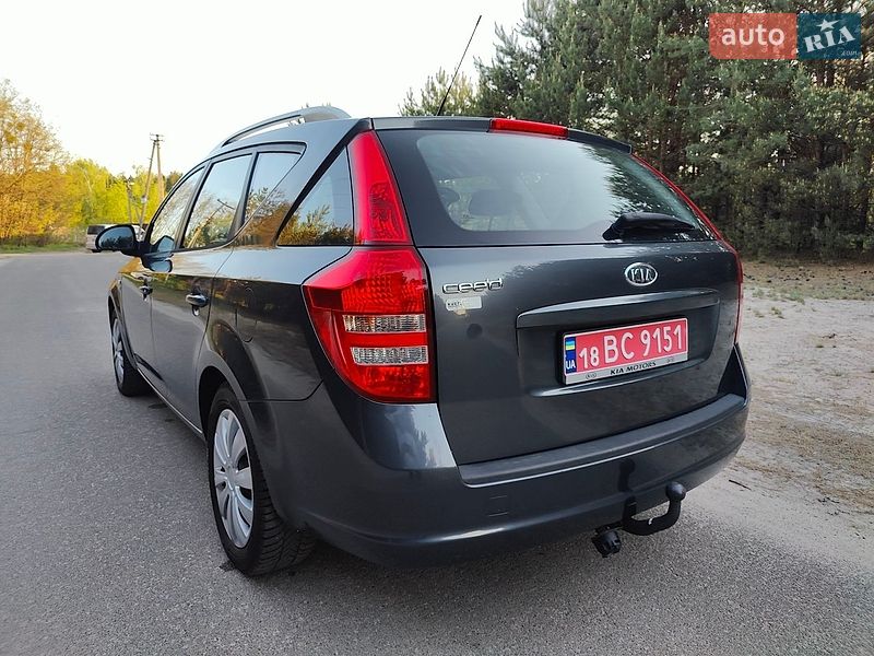 Универсал Kia Ceed 2009 в Киеве