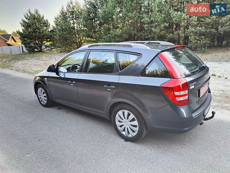 Универсал Kia Ceed 2009 в Киеве