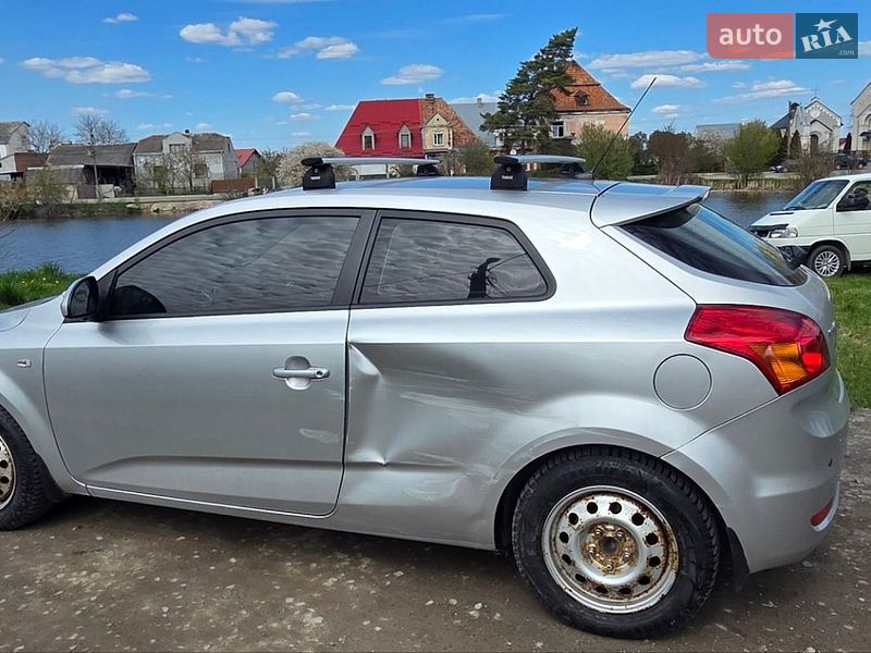 Хетчбек Kia Ceed 2008 в Львові фото 8 Хетчбек Kia Ceed 2008 в Львові