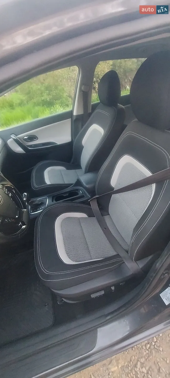 2012 Kia Cee'd - мініатюра 23