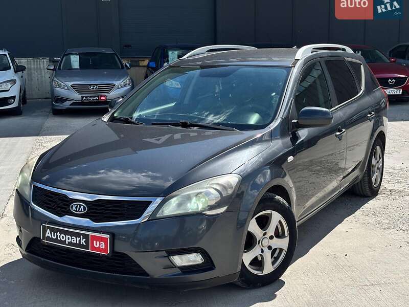Универсал Kia Ceed 2010 в Львове