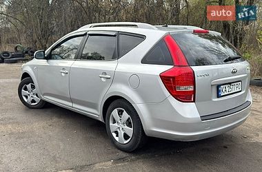 Універсал Kia Ceed 2010 в Києві