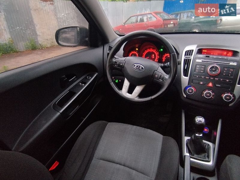 Универсал Kia Ceed 2009 в Харькове