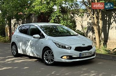 Хетчбек Kia Ceed 2013 в Одесі