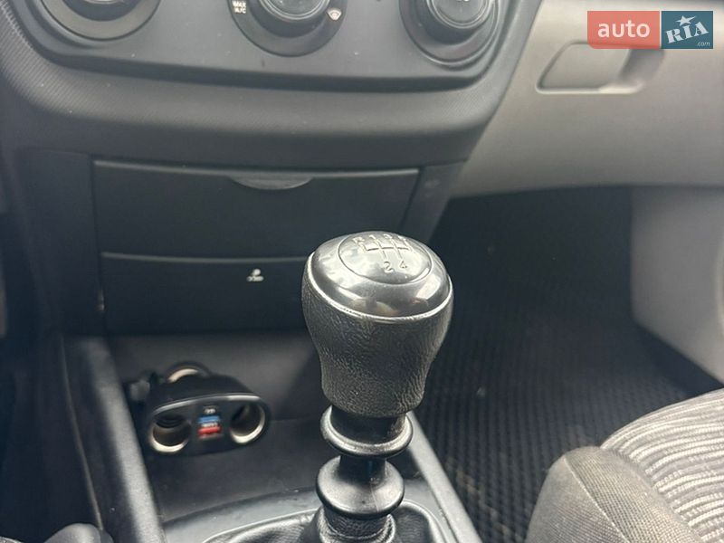 Хэтчбек Kia Ceed 2008 в Львове
