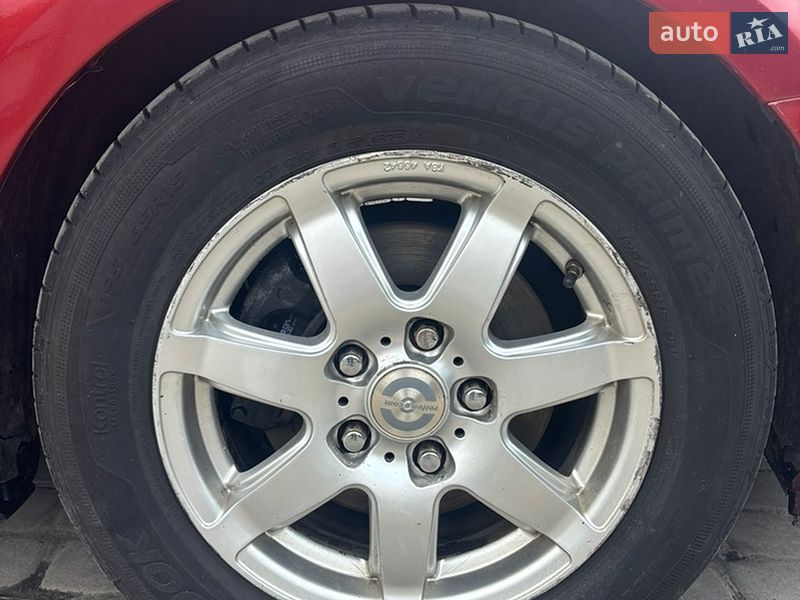 Хэтчбек Kia Ceed 2008 в Львове