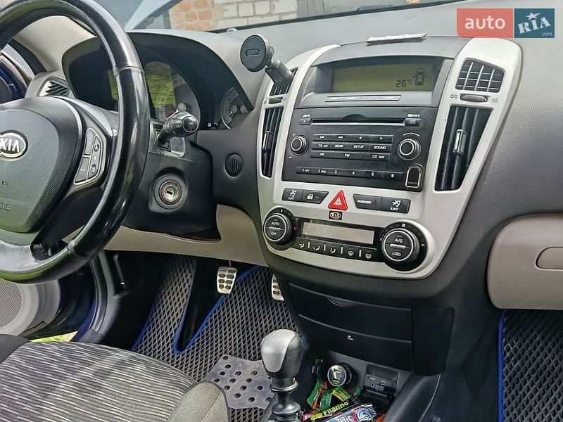 Хетчбек Kia Ceed 2008 в Гребінці