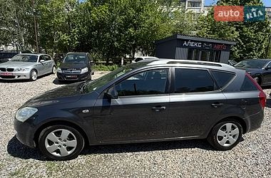 Универсал Kia Ceed 2009 в Полтаве