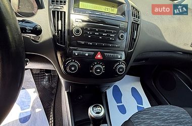 Универсал Kia Ceed 2009 в Полтаве
