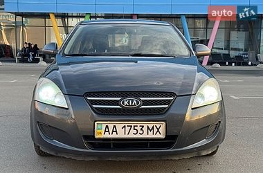 Хетчбек Kia Ceed 2008 в Києві