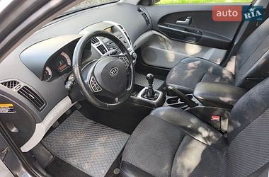 Универсал Kia Ceed 2010 в Полтаве