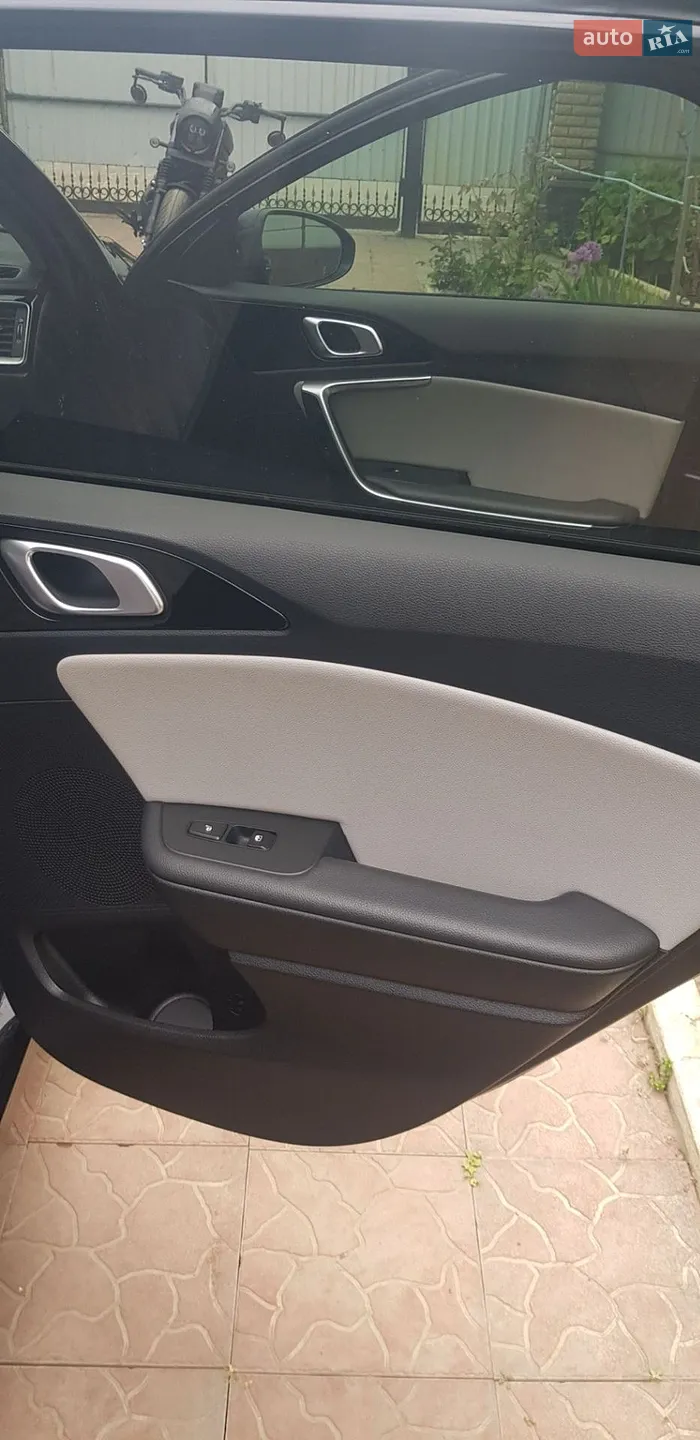 2021 Kia Cee'd - мініатюра 17