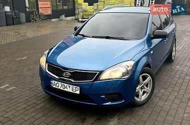 Универсал Kia Ceed 2010 в Сваляве фото 2 Универсал Kia Ceed 2010 в Сваляве