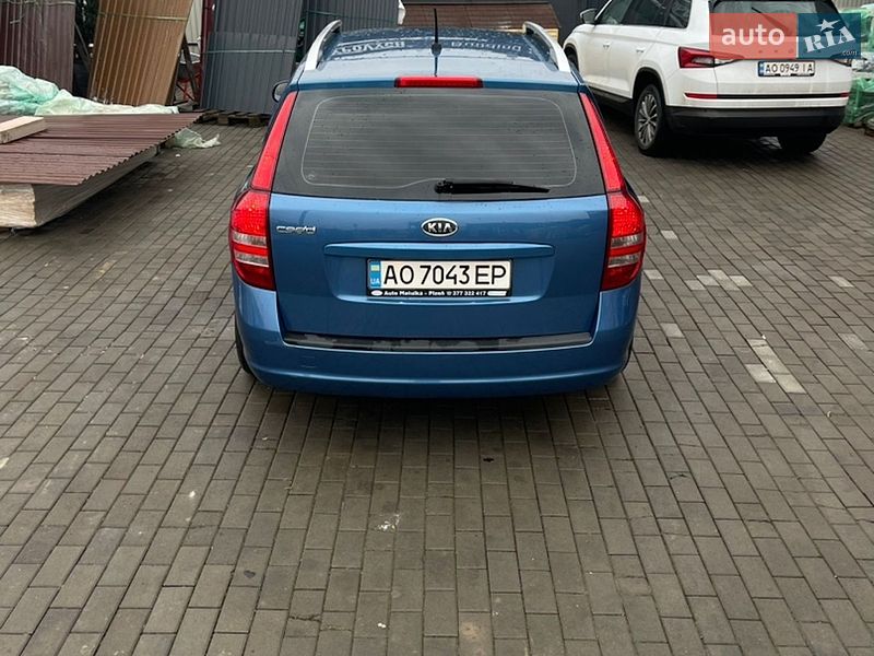 Универсал Kia Ceed 2010 в Сваляве фото 6 Универсал Kia Ceed 2010 в Сваляве