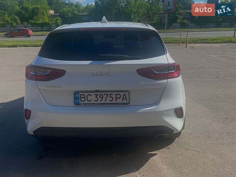 Хэтчбек Kia Ceed 2022 в Львове