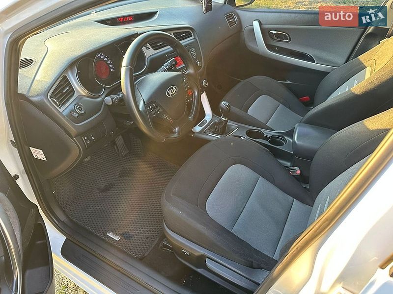 Универсал Kia Ceed 2013 в Звенигородке