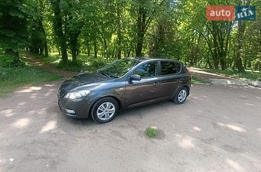 Хэтчбек Kia Ceed 2012 в Рогатине