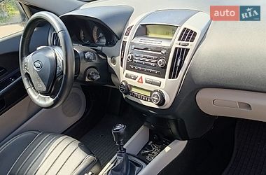 Универсал Kia Ceed 2009 в Виннице
