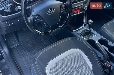 Хэтчбек Kia Ceed 2013 в Полтаве