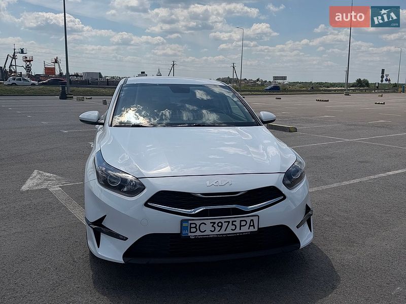 Хэтчбек Kia Ceed 2022 в Львове фото 10 Хэтчбек Kia Ceed 2022 в Львове