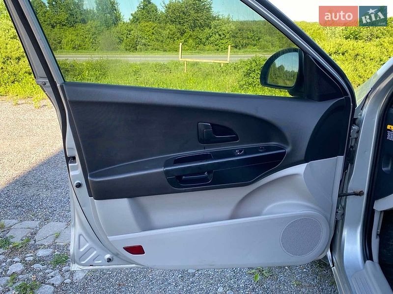Хэтчбек Kia Ceed 2007 в Ярмолинцах