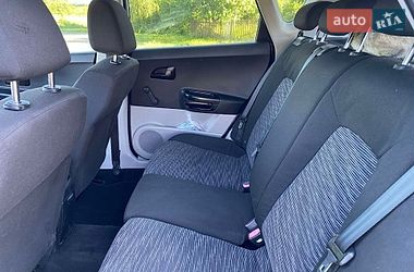 Хэтчбек Kia Ceed 2007 в Ярмолинцах