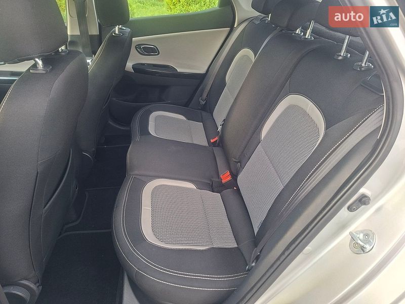 Хэтчбек Kia Ceed 2013 в Киеве